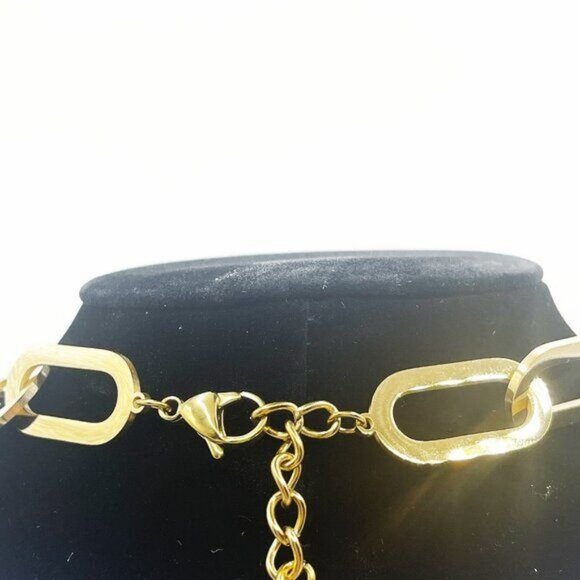 Authentic Louis Vuitton Lock & Key Necklace Pendant Gold-Plated Chain Adjustable - Picture 6 of 12